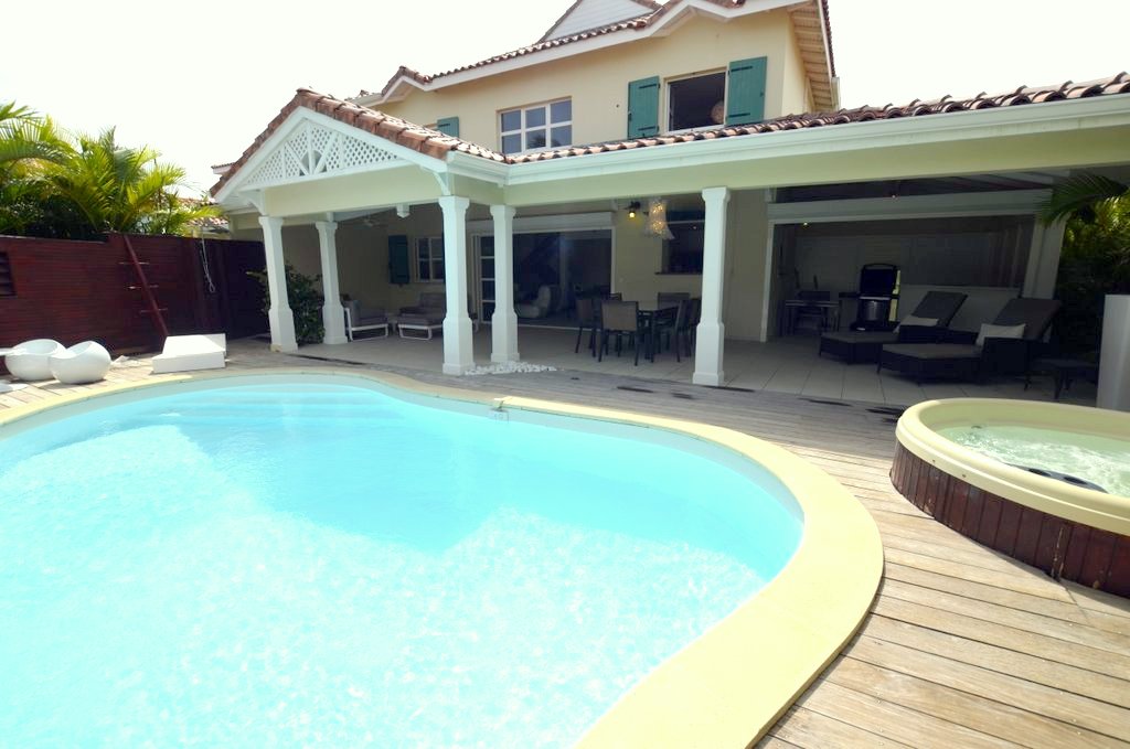 villa luxe guadeloupe, prestige guadeloupe, location villa guadeloupe,bord lagon guadeloupe,